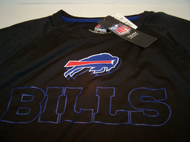 BUFFALO BILLS Men&#39;s Shirt Long Sleeve T NFL Cutting Through Black Top SM... - $665.05 MXN