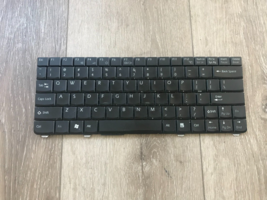 Sony PCG-571L Keyboard N860-7629-T001 - £7.85 GBP
