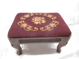 Antique Petit Point Embroidered Ottoman Footstool Furniture Old Vintage Home Dec - £158.26 GBP