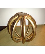 17&quot; around Metal Sphere - $264.73 MXN