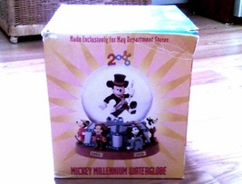 DISNEY Mickey Mouse 2000 Millenium Water Globe            14 - £33.32 GBP