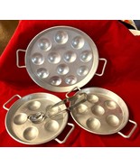 3 Vintge Escargot Aluminum Baking  Pans w Handles Large 12 Holes Small 6... - $169.16 MXN