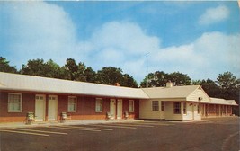 GROTON CONNECTICUT COLONIAL MOTEL ON ROUTE 84  OLD STYLE PHONE # POSTCAR... - $6.07