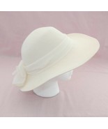 Beautiful vintage cream colored floppy bohemian ladies hat w/ cream ribbon - £27.46 GBP