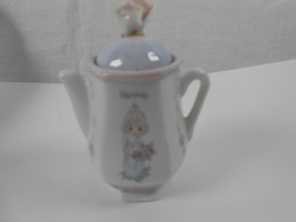 Precious Moments 1995 Teapot Shape Spice Jar Enesco PARSLEY 4&quot; - £6.04 GBP