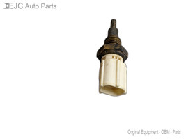 Engine Oil Temperature Sensor For 09-10 Pontiac Vibe  2.4  2AZ-FE - $19.75
