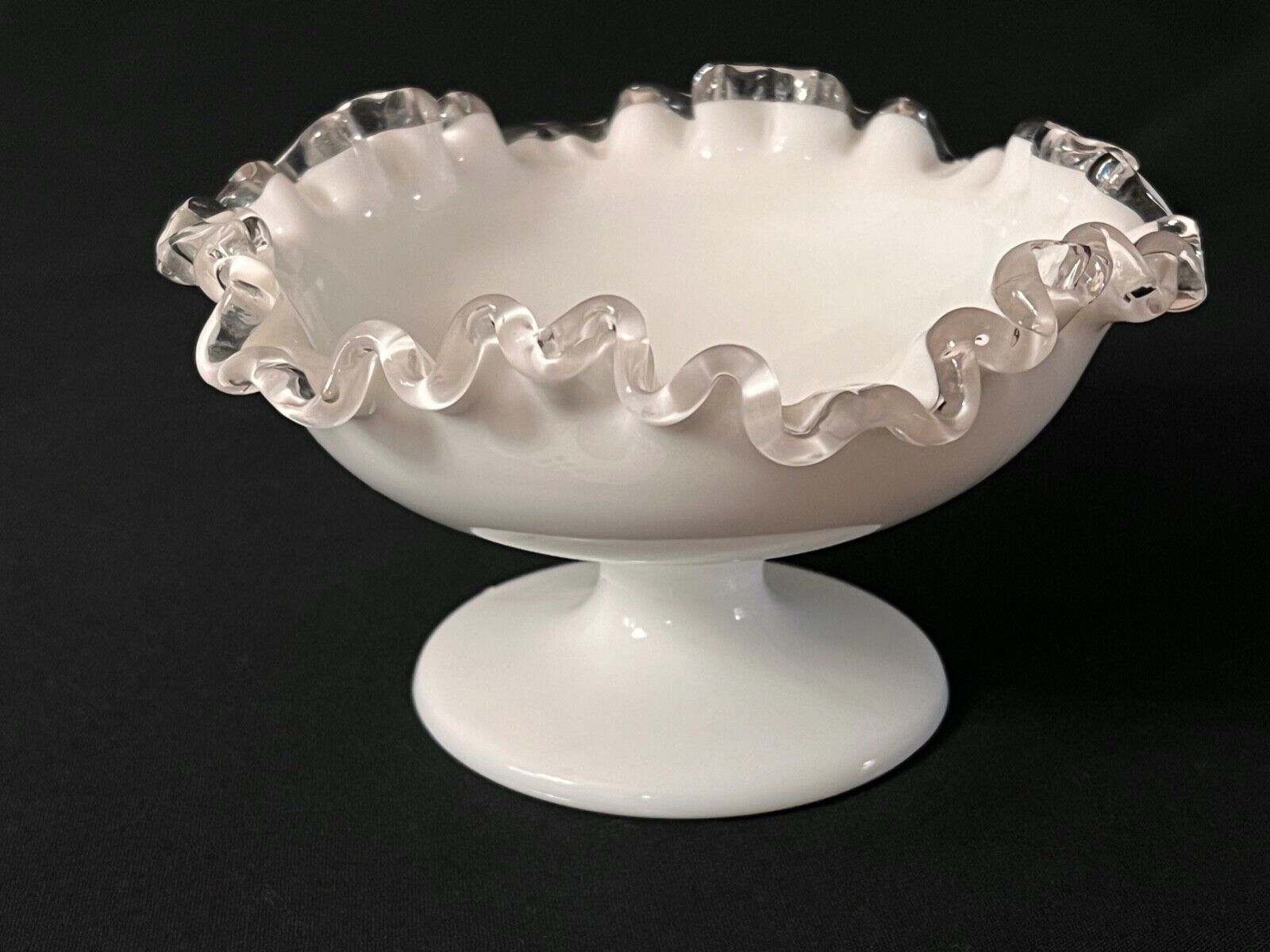 Vintage Fenton silver crest 2024 crimped edge bowl hand painted