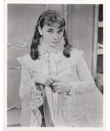Audrey Hepburn as Eliza Doolittle publicity portrait My Fair Lady 8x10 p... - $17.75 CAD
