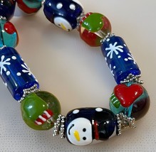 Glass Bead Snowman Snowflake Hand Painted Stretch Bracelet NWT - £15.93 GBP