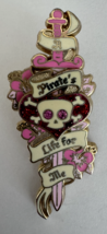 Disney Pirates Caribbean Pink Sparkle Pirates Life For Me Skull 3D Pin 2006 - £10.48 GBP