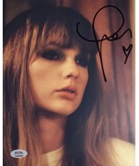 EXTREMELY RARE POSE WITH HEART! Taylor Swift Signed Midnights 8x10 Photo... - £310.83 GBP