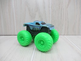 Hot Wheels Monster Truck Color Reveal blue w/ green wheels no canon - $7.27