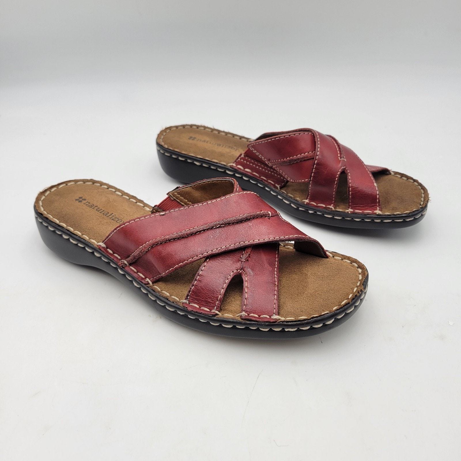 Naturalizer Sandals Women's SZ 7M Slides Brown Red Leather Flats Open Toe Shoe Item image 3