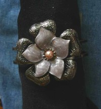 Elegant Grey Enamel Faux Pearl Dark Silver-tone Flower Spring Hinge Bracelet - £12.02 GBP