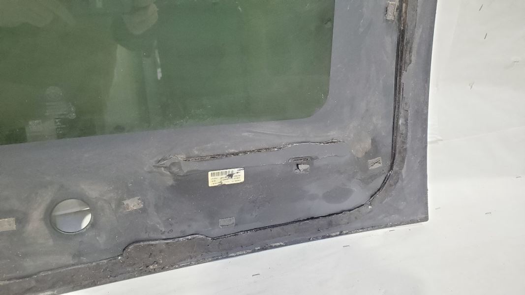 Rear Sunroof Glass OEM 2017 2018 2019 Alfa Romeo Giulia  Item image 9