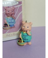 Hallmark Keepsake Easter Collection Ornament 1996 Pork&#39; n Beans  Cake To... - $237.37 MXN