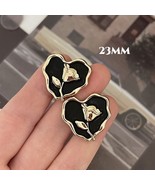 Exquisite Metal Buttons: Heart-Shaped Roses for Trendy Fashion Embellish... - $15.40 CAD