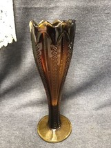 Vintage Indiana Tiara Glass Amber Ribbon Zipper 10&quot; Vase w/original sticker - £12.61 GBP