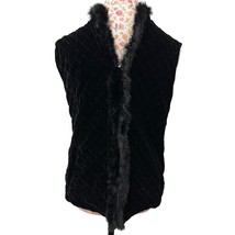 ✨ Chico’s Black Velvet Faux Fur Trim Vest Size 1 Quilted Luxe Boho Retro - $42.74