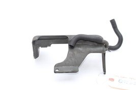 02-05 SUBARU IMPREZA WRX FUEL RAIL SUPPORT BRACKET Q7295 - $71.95