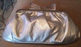 LuLu Clutch Silver Purse Bow Clear Snap Long Chain Excellent Condition - £11.68 GBP