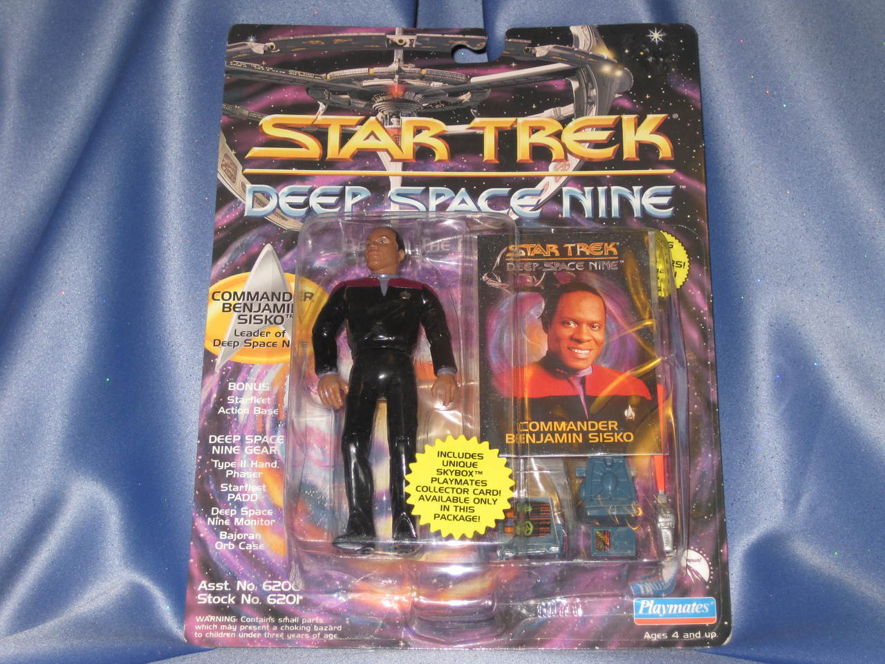 Primary image for Star Trek - Deep Space Nine - Commander Benjamin Sisko.
