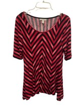 Dana Buchman Tunic Top WomenSize SKnit Stretchy Red Black Stripe Short Sleeve  - £8.65 GBP