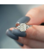 Radiant Moissanite Engagement Ring / 14K Solid Gold Pave Set Side Stone ... - €218,66 EUR