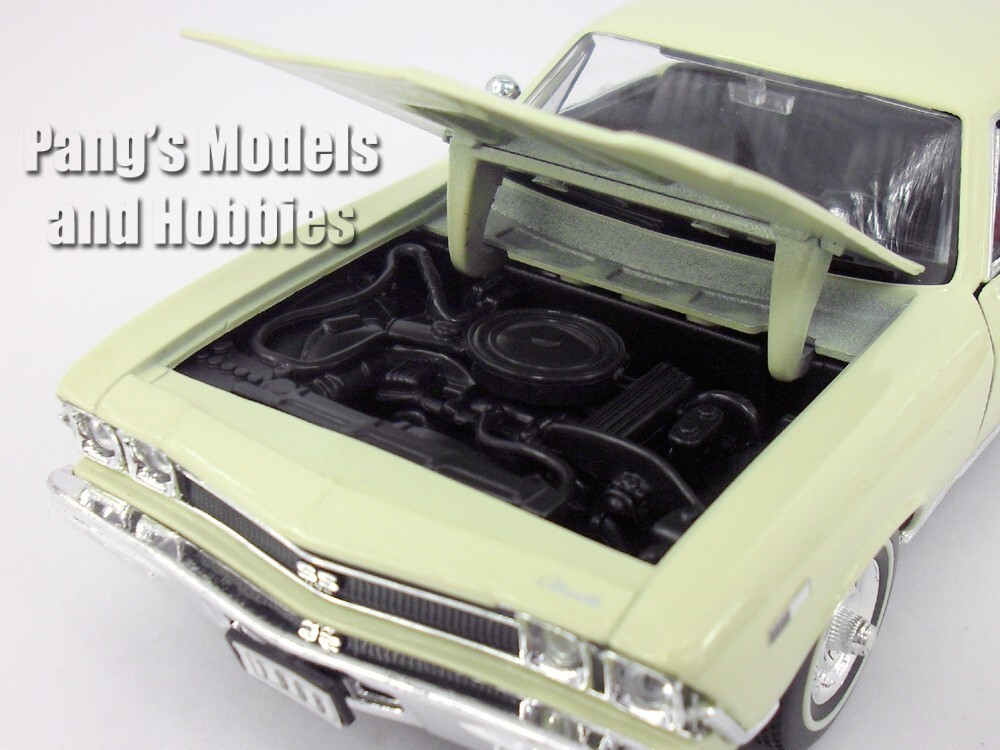 1968 Chevrolet Chevelle SS-396 1/24 Scale Diecast Model by Welly - OFF WHITE Item image 7