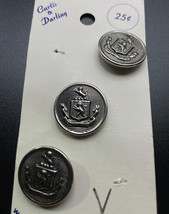 Lot of 3 Spectemur Agendo Lion Crest Silver tone Metal Replacement buttons .75&quot; - £7.85 GBP