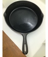 Unbranded 10.5 in Double Pour  Cast Iron Skillet  - $1,608.93 MXN
