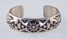 Fantastic Navajo Tahe Sterling Silver Bracelet-
show original title

Ori... - $841.41
