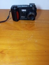 Vintage Nikon Coolpix 800 2.1MP Digital Camera Black Tested H2-2(1) - $26.63
