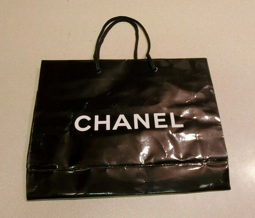 Authentic CHANEL Medium 7 3/4" x 10" x 3" Black Gift Shopping Bag - $8.42
