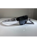 men&#39;s sunglasses with black lenses and white and black bandana side arms - $13.03 CAD