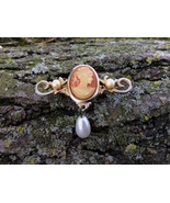 Vintage Bow Pin with Cameo and Pearl Tear Drop - £15.89 GBP