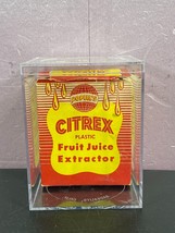 Citrex Plastic Fruit Juice Extractor Original in display case Vintage Po... - $24.75
