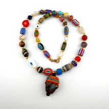 Collar de cuentas de vidrio Chevron mezcla de cuentas cara hecho a mano... - $35.00