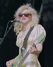 Beautiful Courtney Love Hole 5X7 Photo - £6.13 GBP