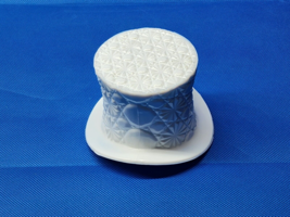 Vintage FENTON Milk Glass Top Hat - Large 4.7” DAISY &amp; BUTTON Pattern - ... - $8.98