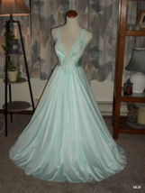 Vintage OLGA 92270 Mint Glaze Lace &amp; Stretch-Spandex Bodice Wide Sweep Sz L - $118.80