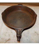 Vintage Cast Iron Double Spout Frying Pan 8”x 2” Deep No Handle 20cm Bot... - $41.14 CAD