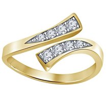SwaraEcom Yellow Gold Plated 0.25 Ct Round CZ Bypass Adjustable Toe Ring for Wom - £15.81 GBP