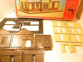 LIONEL TRAINS MPC 2787 FREIGHT STATION KIT- OPENED BOX - 0/027 - NEW-  W22 - $32.08