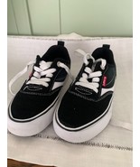 Boy&#39;s Black Levi&#39;s Athletic Shoes, Size 11, Lace Up, Excellent Condition - $190.06 MXN