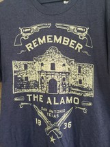 &quot;Remember the Alamo&quot; Grey Tshirt Size: Large - £8.74 GBP