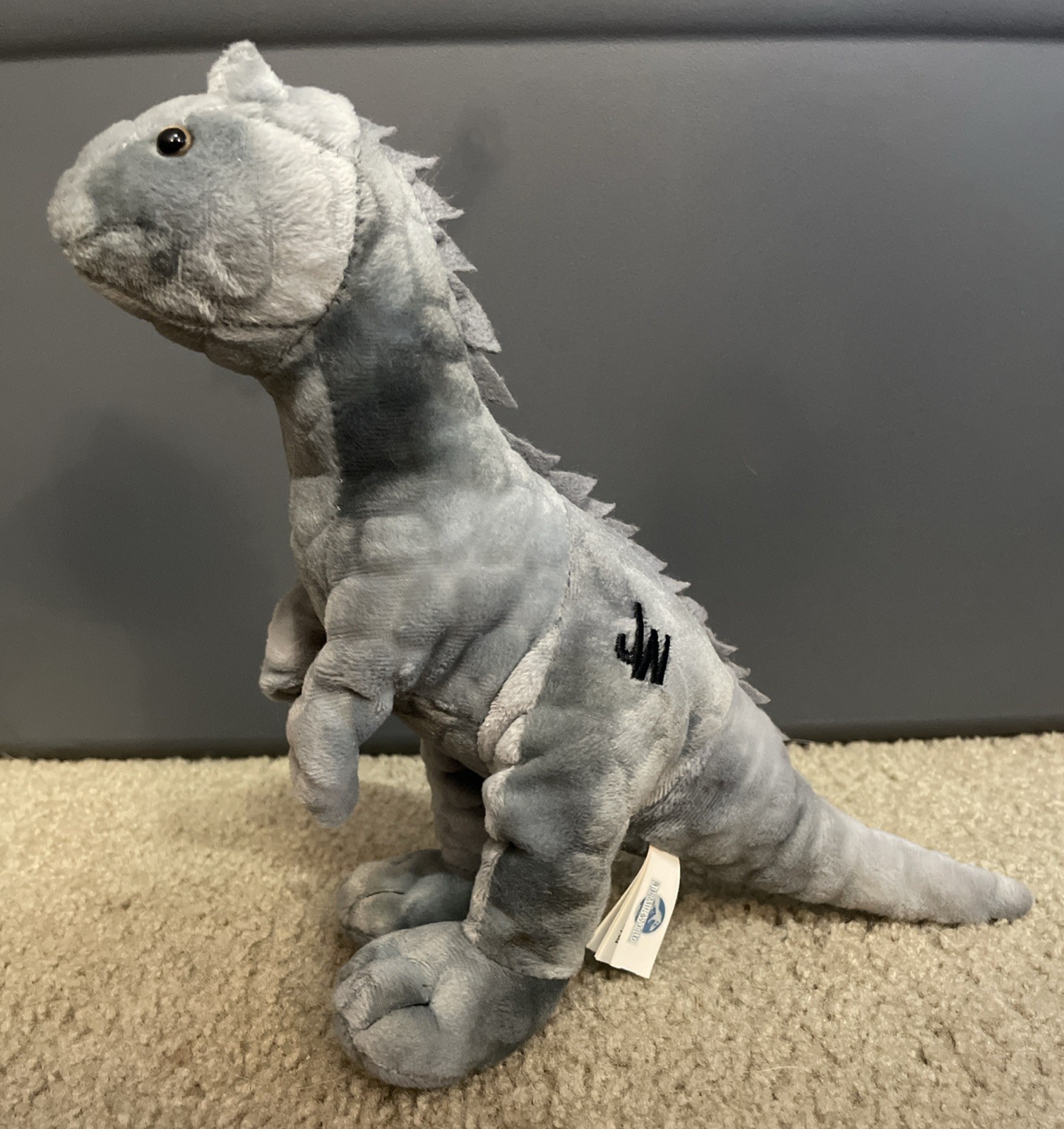 PLUSH Dinosaur T-Rex UNIVERSAL STUDIOS JURASSIC WORLD - 9.5” DINOSAUR Item image 4