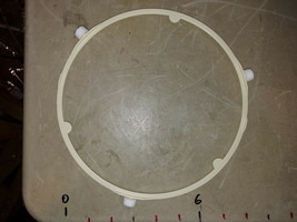 22BB12 Ge JVM3160RF3SS Parts: Carriage, 8-1/2" Ring, 9-1/2" Track, Very Good - $10.33