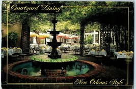 Court of Two Sister Royal Street New Orleans Louisiana Postcard Posted 1995 - £4.65 GBP