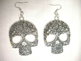 Huge Sugar Skull Day Of The Dead Dangling Pendants Lightweight Pair Of Earrings - £17.57 GBP